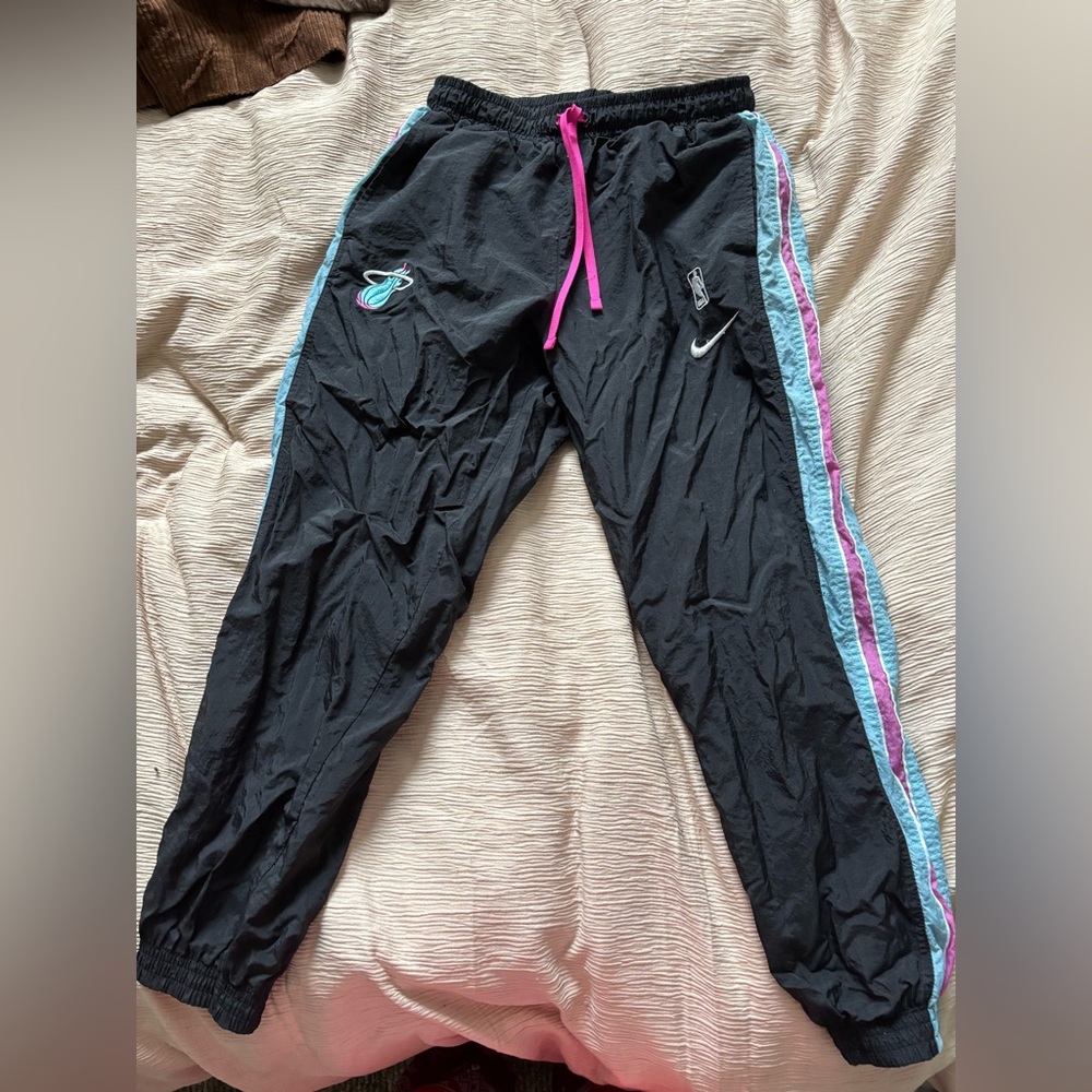 Nike NBA (Miami heat) team joggers